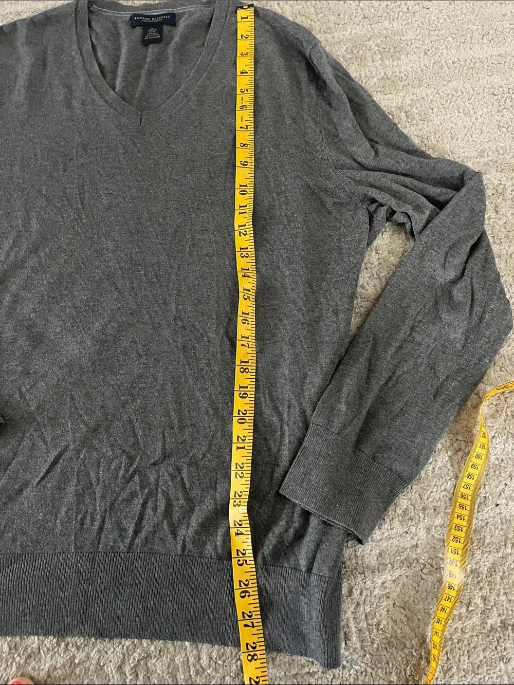 Banana Republic Luxury Blend Silk Cotton Cashmere Charcoal V-Neck Sweater Large